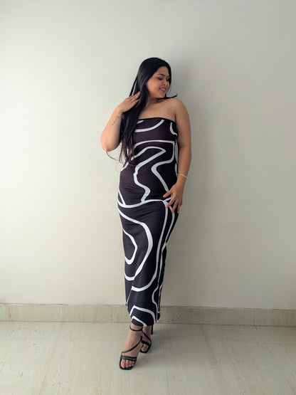 Cheekee Noir Wave Strapless Maxi Dress 🖤🤍
