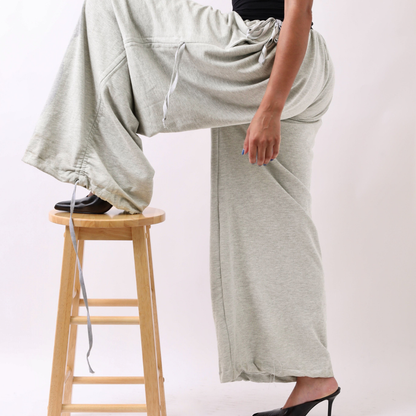 Parachute Pant – Relaxed Wide-Leg Comfort Pant