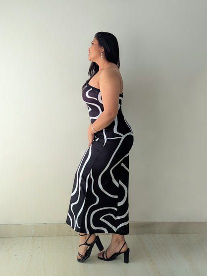 Cheekee Noir Wave Strapless Maxi Dress 🖤🤍