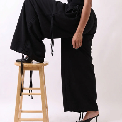 Infinity Parachute Pant – Relaxed Wide-Leg Comfort Pant