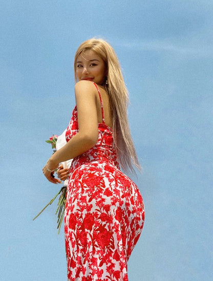 Cheekee Bold Beauty in Red