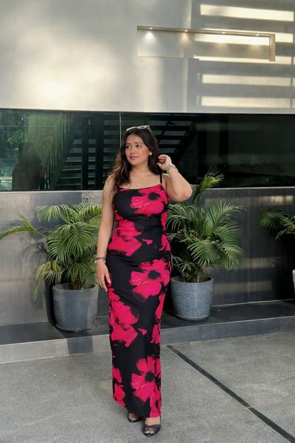 Cheekee's Flowery black bodycon dress