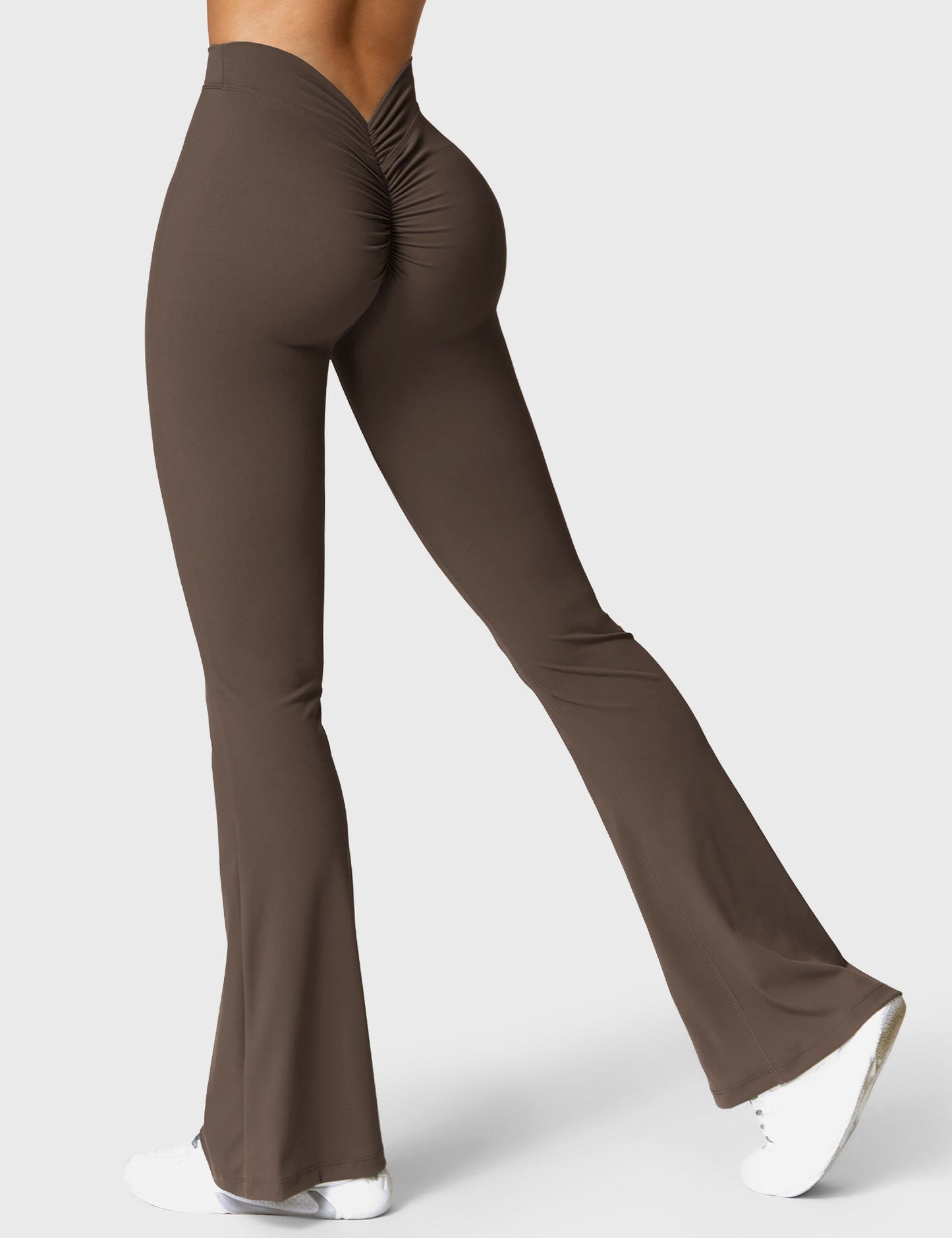 Cheekee V-back Flared Leggings